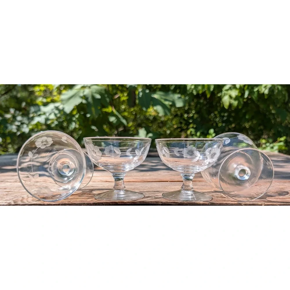 Unmarked vintage clear
